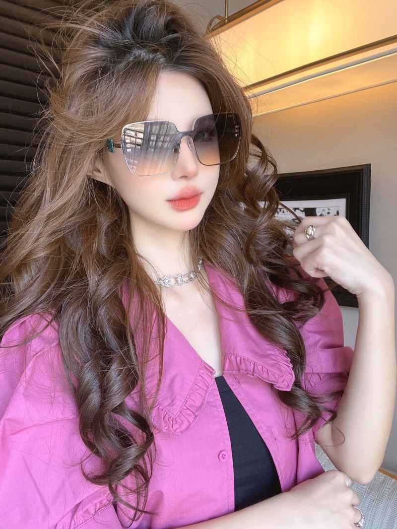 Loewe Sunglasses